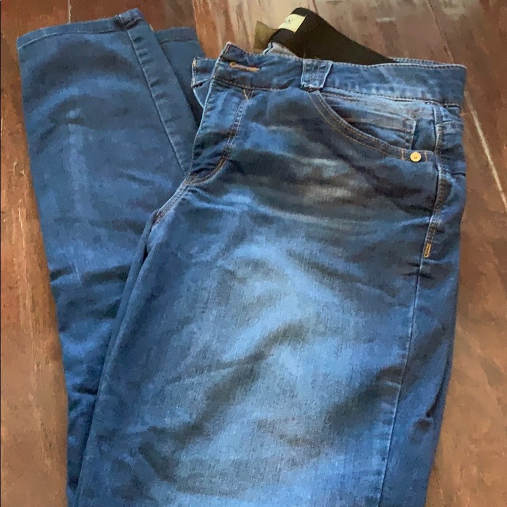 Democracy jeans